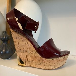 Louis Vuitton Cork Wedge Sandals w/ Wine Patent Leather Straps. Authentic.
